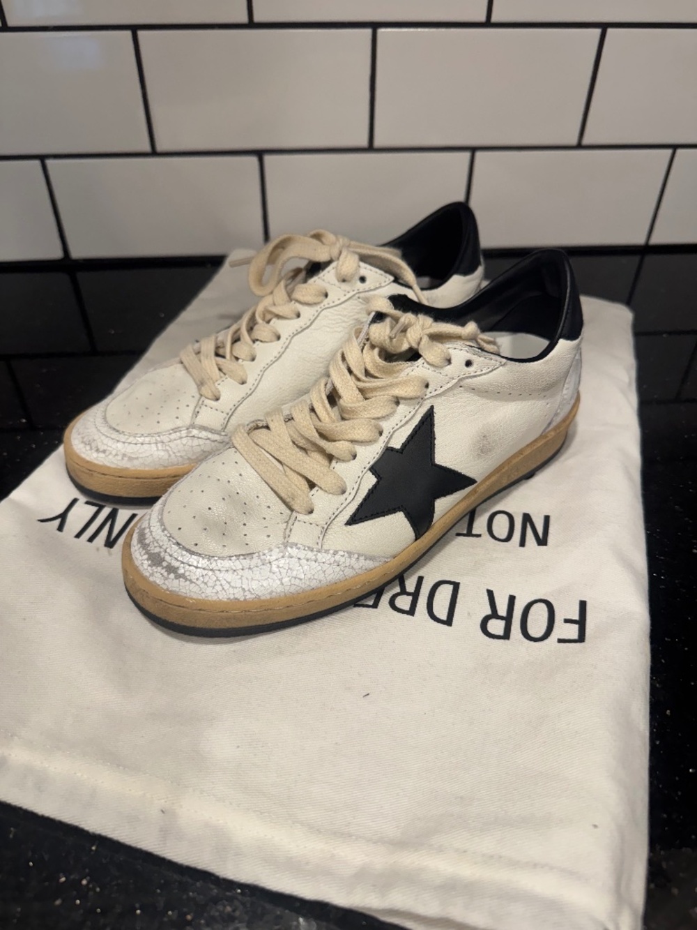 Golden Goose Ballstar